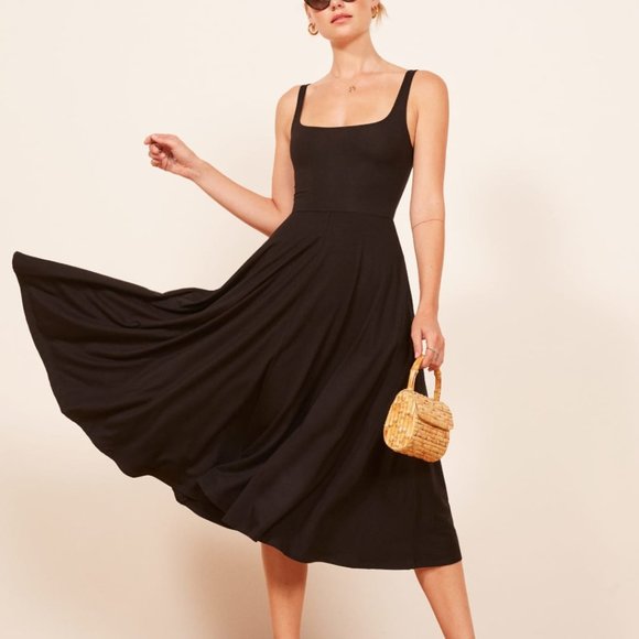 Reformation Dresses & Skirts - Reformation Rou Black Midi Dress